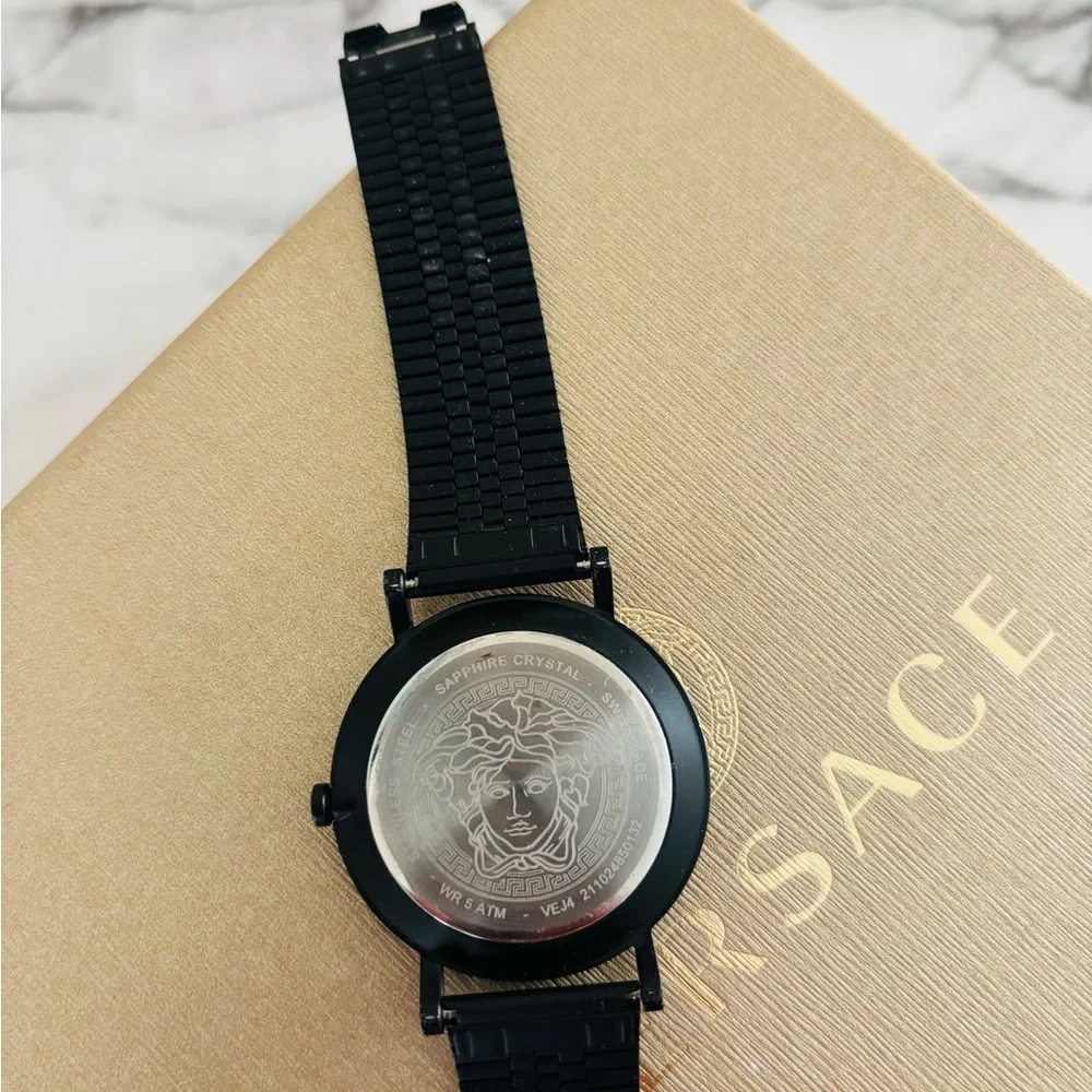 VERSACE VEJ400621 V ESSENTIAL 40 MM MEN WATCH